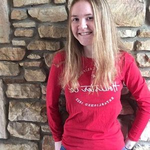 Meet your Posher, Casey